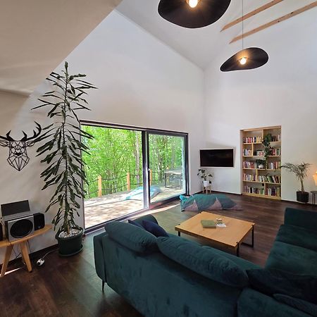 スルニュTree Elements Treehouse Retreatアパートメント エクステリア 写真