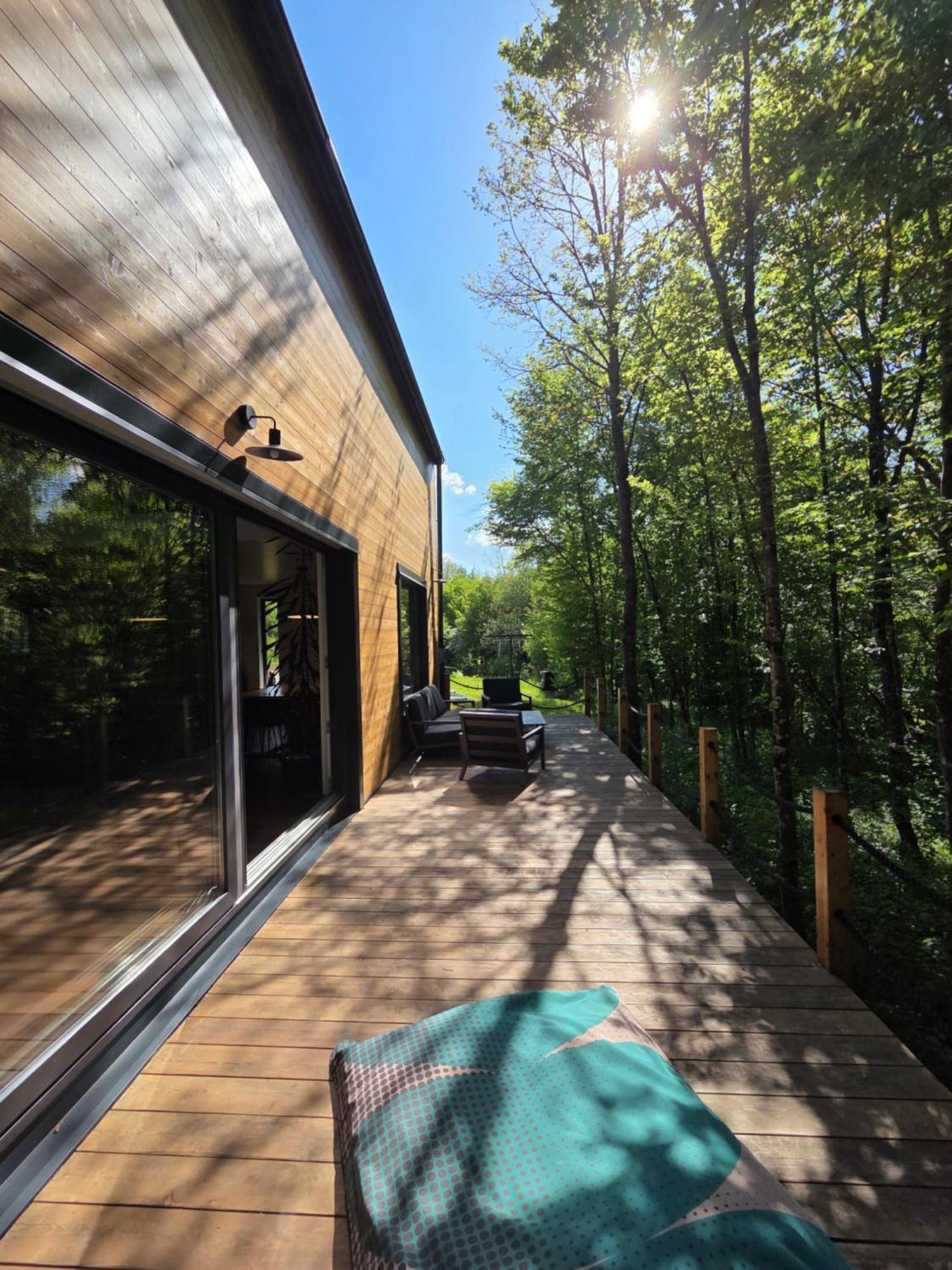 スルニュTree Elements Treehouse Retreatアパートメント エクステリア 写真