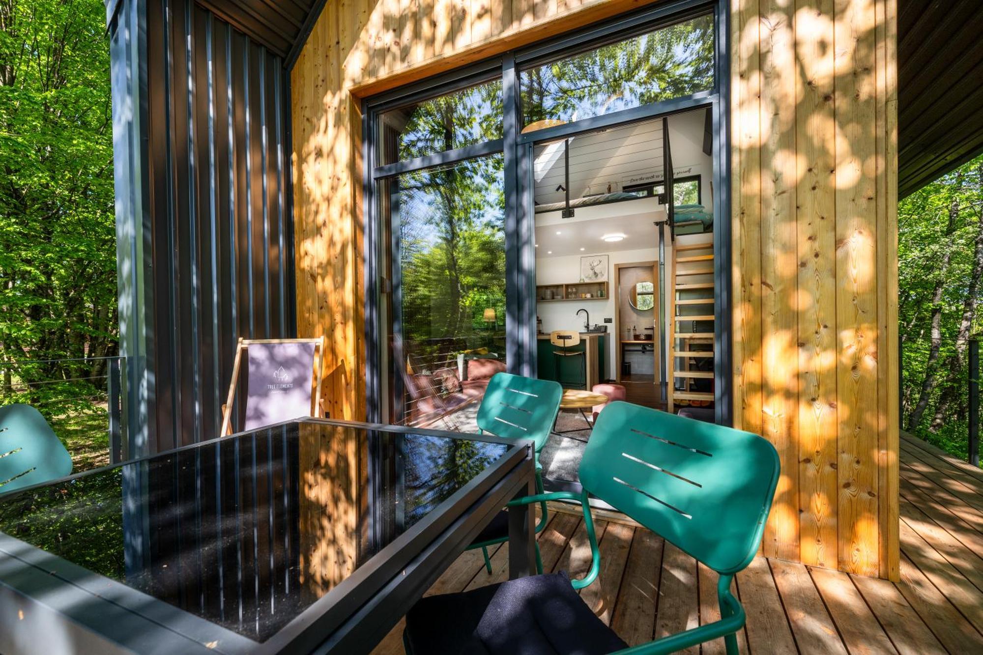 スルニュTree Elements Treehouse Retreatアパートメント エクステリア 写真