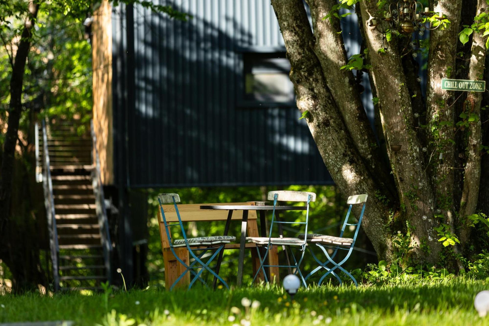 スルニュTree Elements Treehouse Retreatアパートメント エクステリア 写真